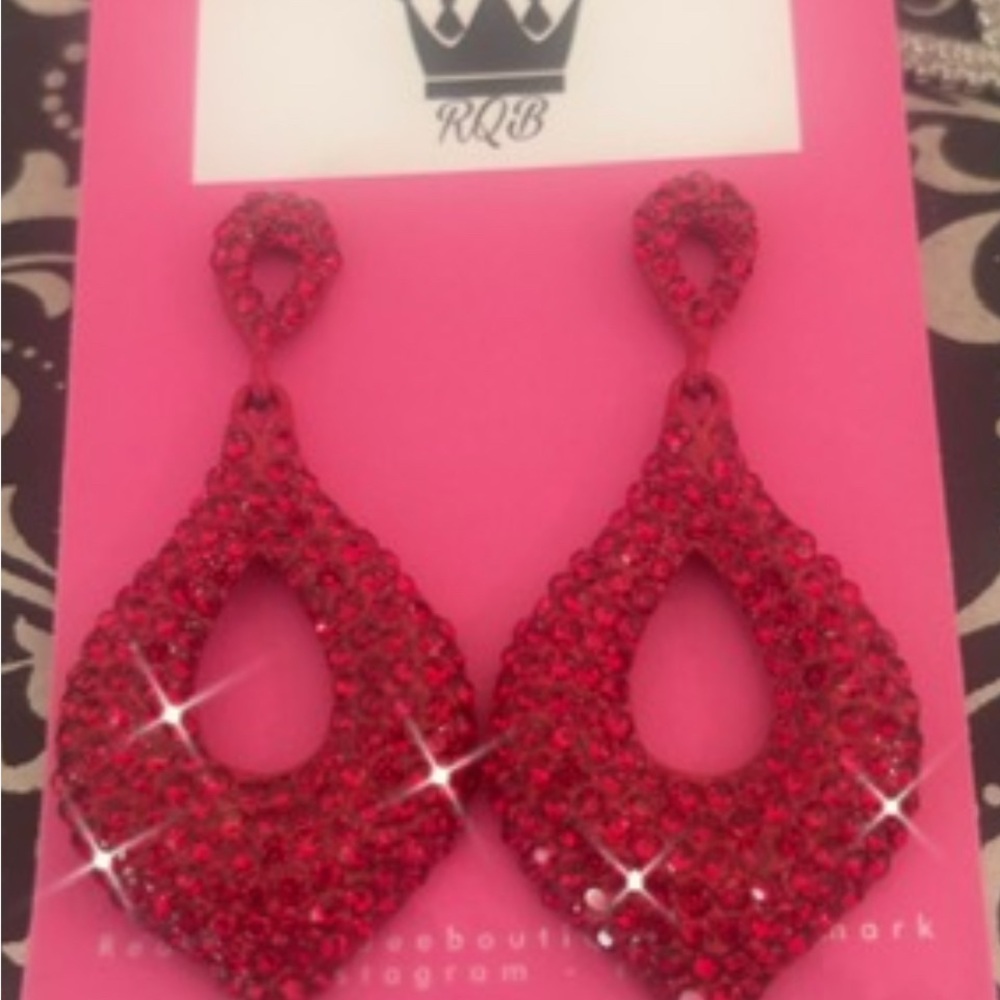 Elegant Red Heart Earrings